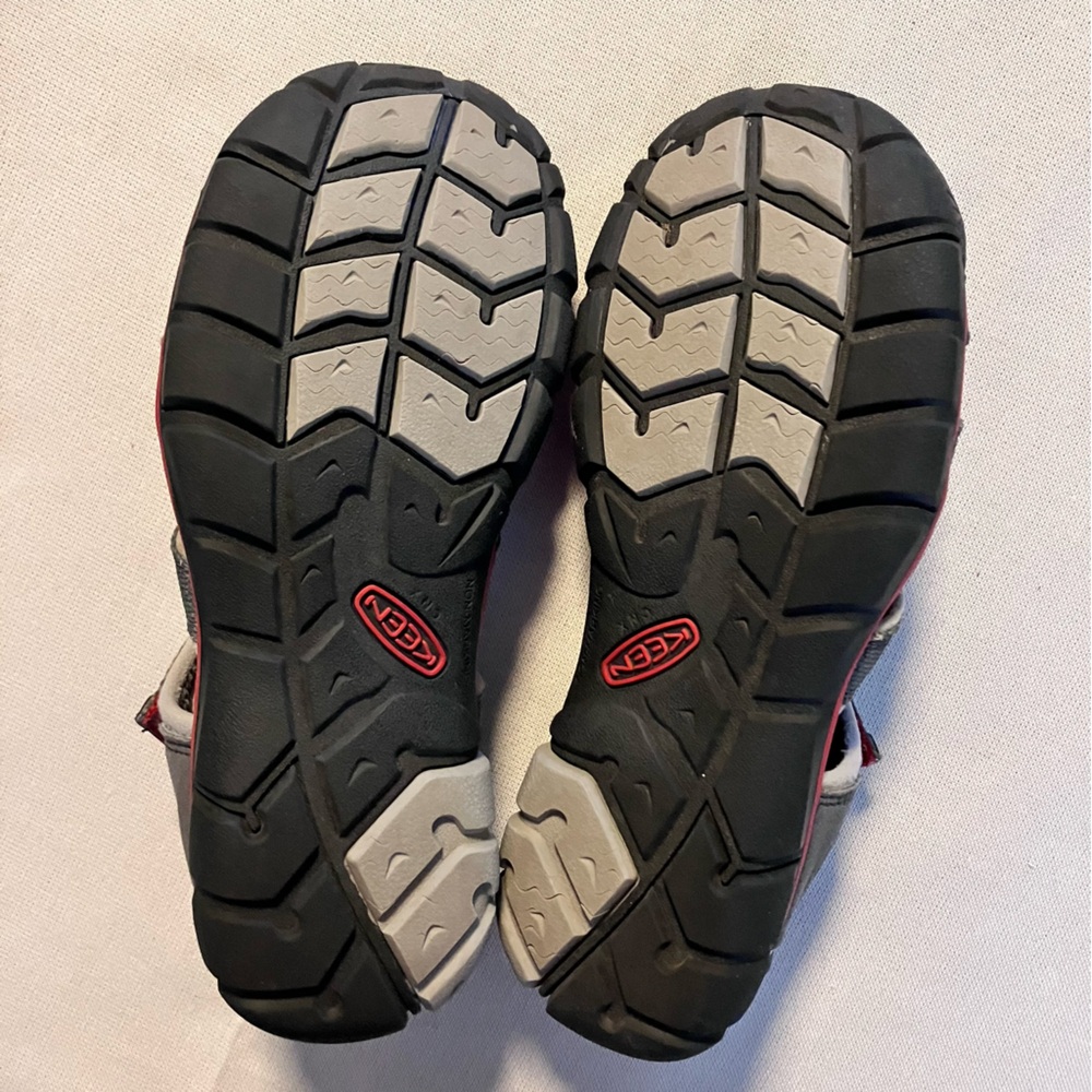 Keen Kid’s Seacamp II CNX Water Sandals Size 3 Gray Red - Picture 9 of 11